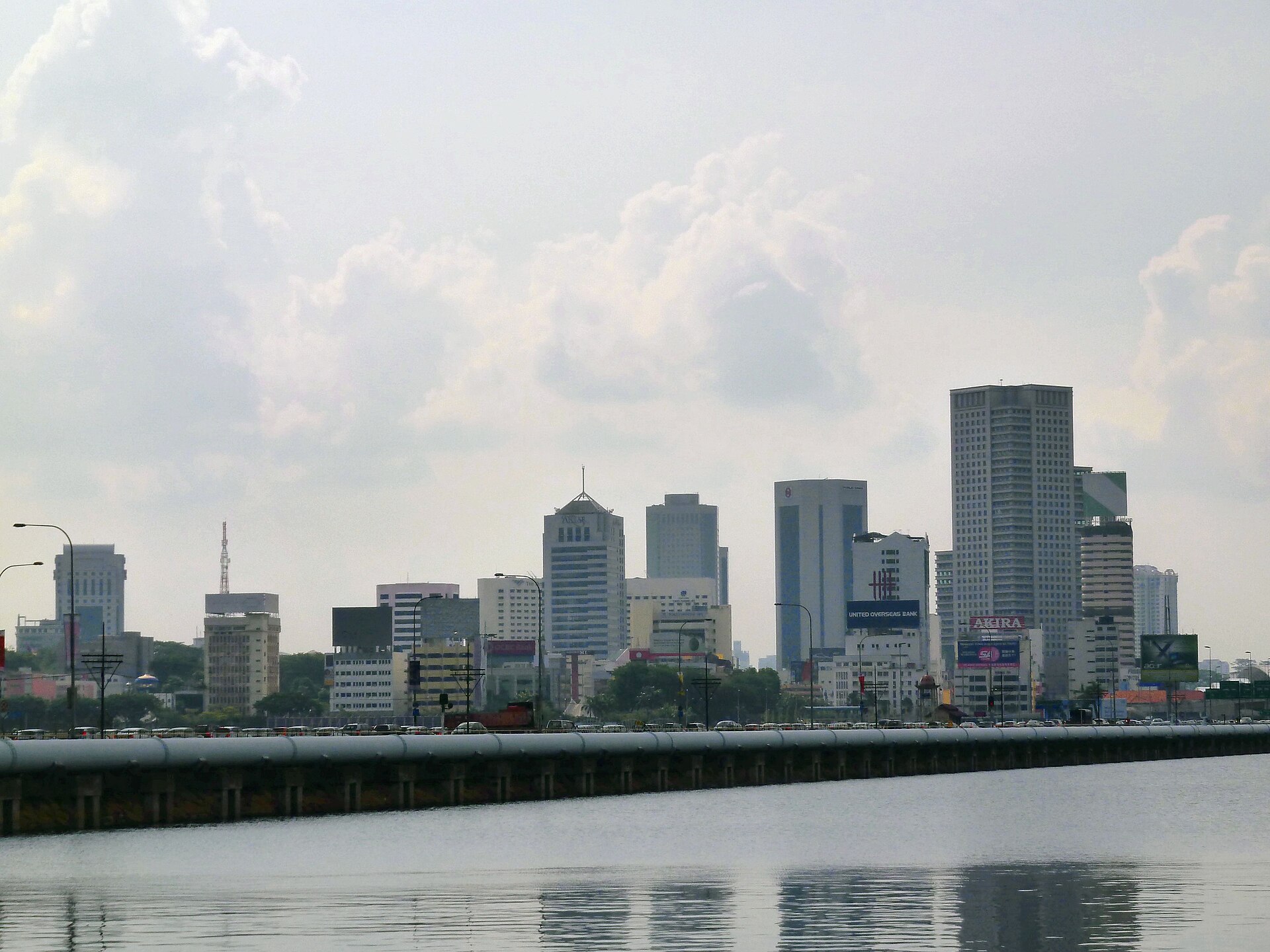 新山城市环境,用于新加坡去新山和 JB 包车目的地说明