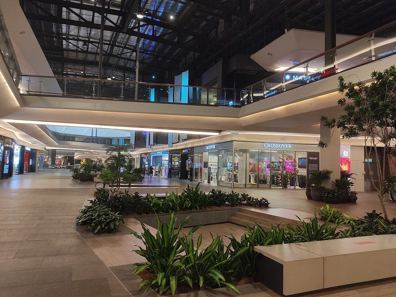 新山购物商场环境,用于 KSL City Square Mid Valley Southkey 包车说明